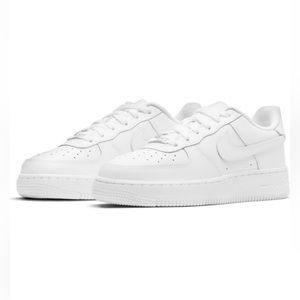 NWOT Women’s 9.5 Air Force 1